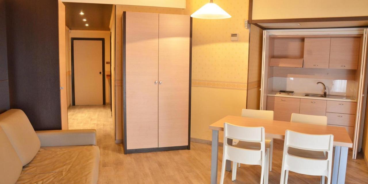 Grand Eurhotel Монтесильвано Экстерьер фото