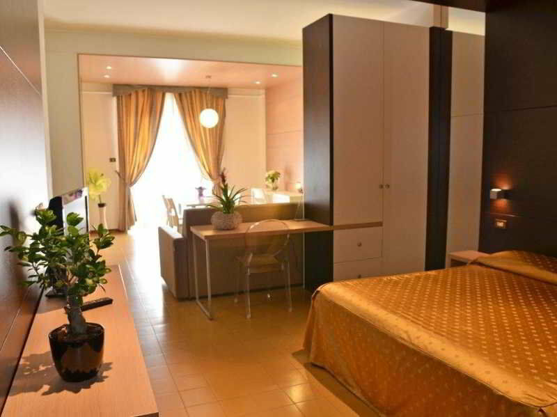 Grand Eurhotel Монтесильвано Экстерьер фото